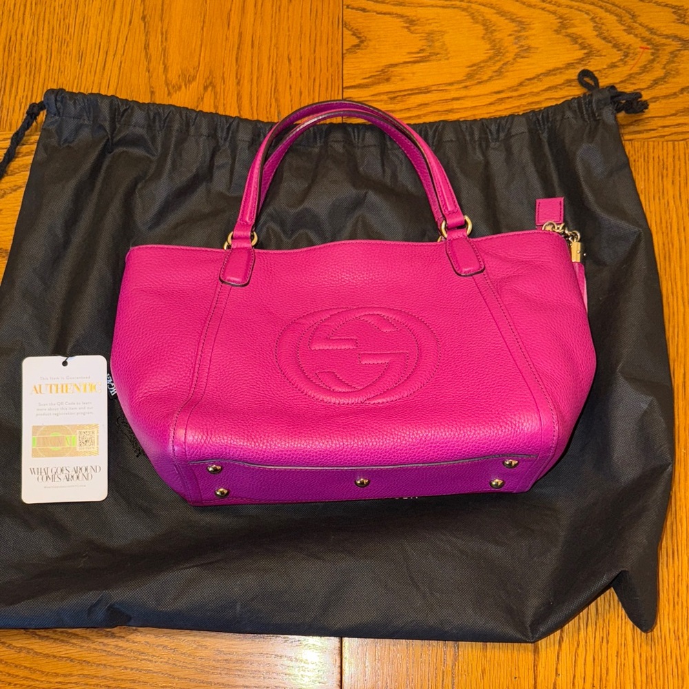 Gucci Soho Top Handle Handbag